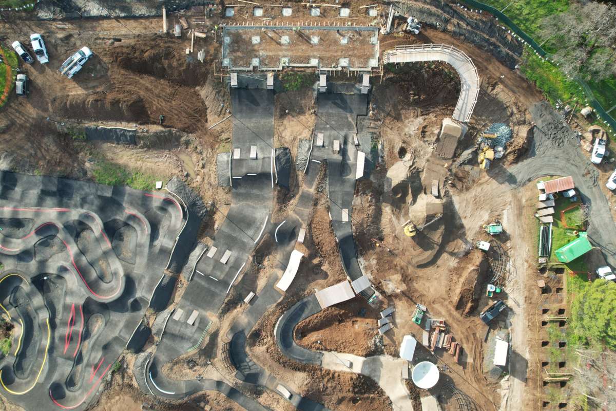 Some new progress pics from overhead - 3